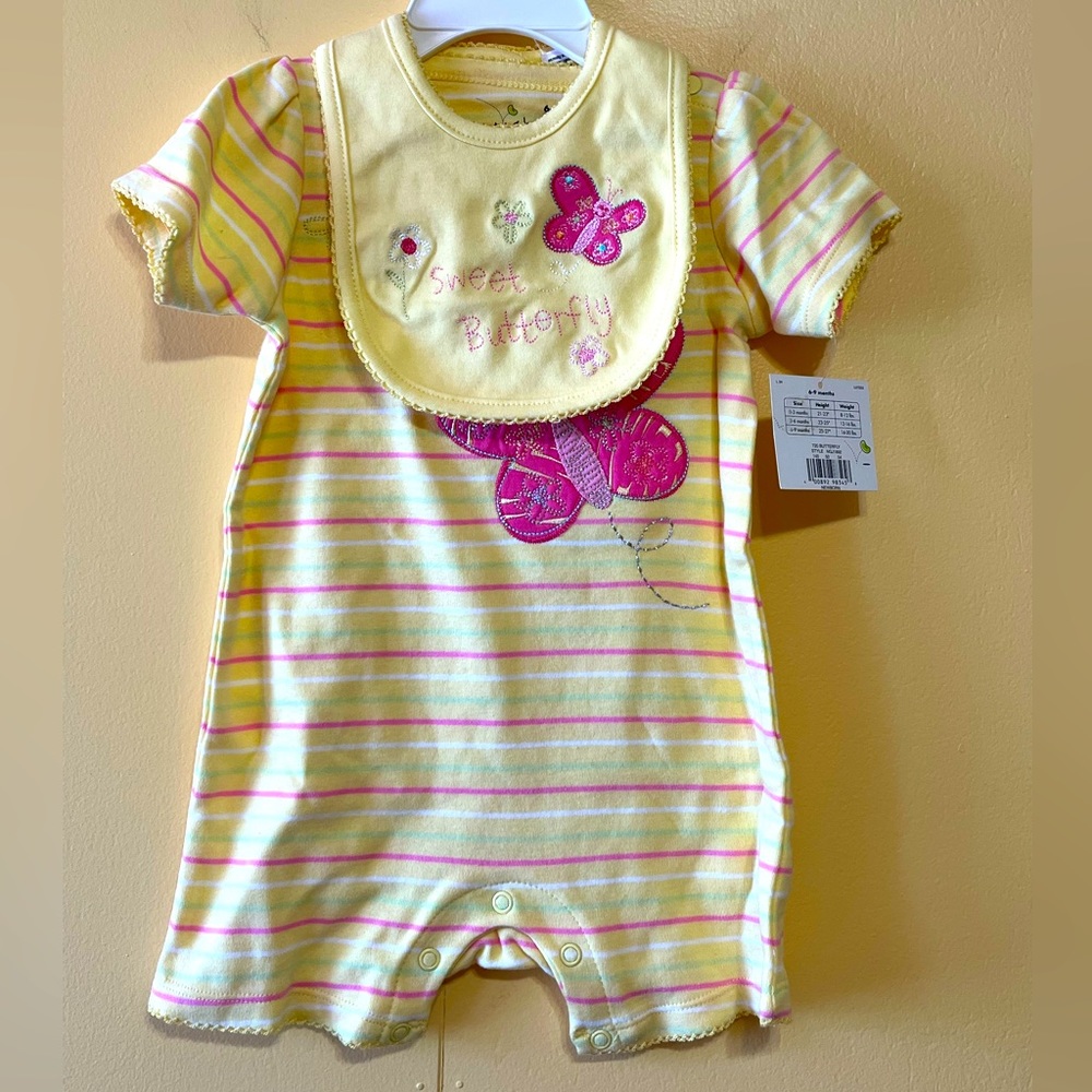 Jumping Beans 2 piece 6-9 months Onesie w/ bib